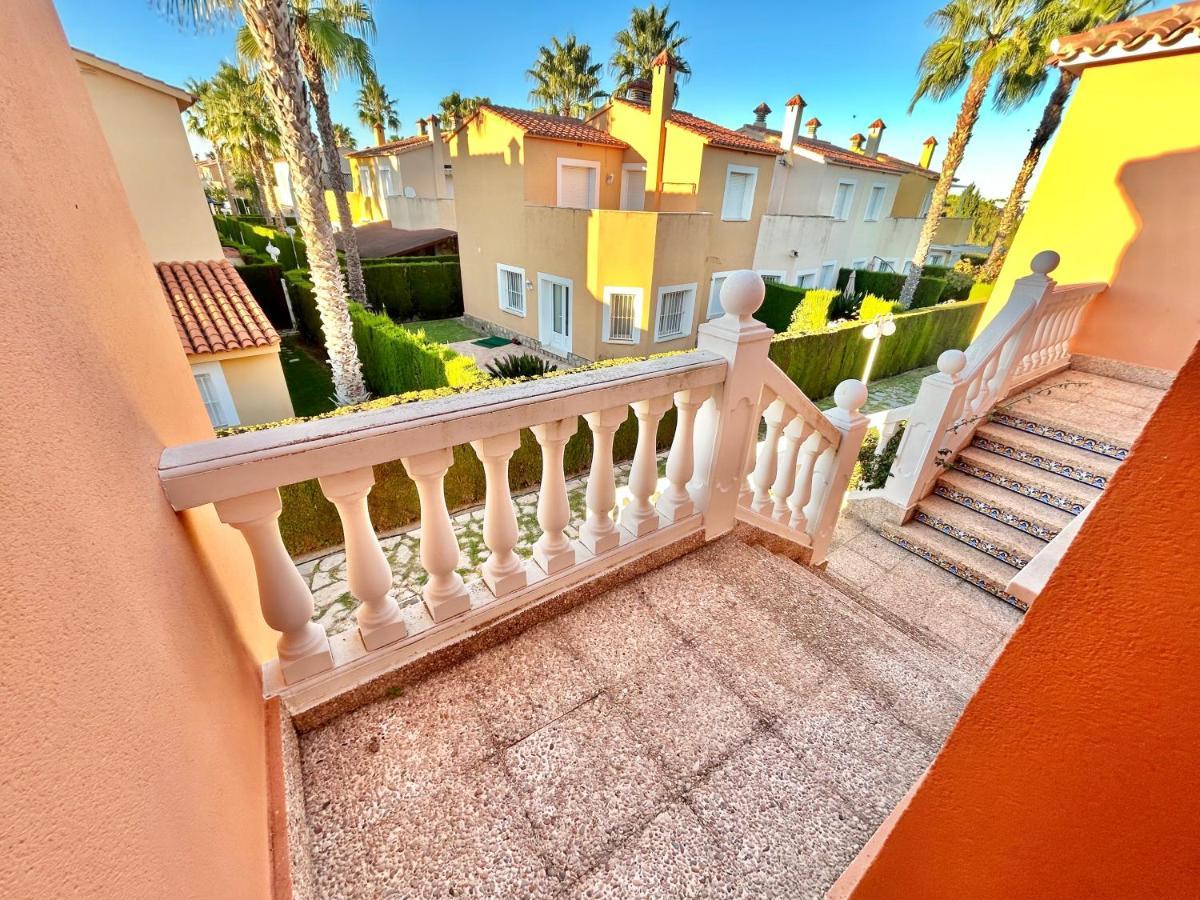 Apartamento Varsovia Oliva Bagian luar foto